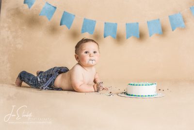 Cake Smash Portraits