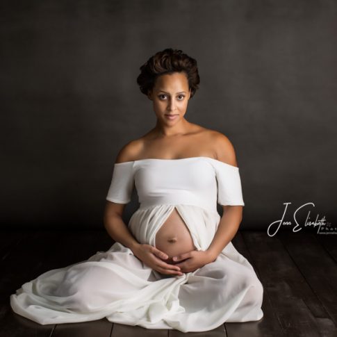 Jenn Elisabeth Photography Fine Art Maternity Portraits