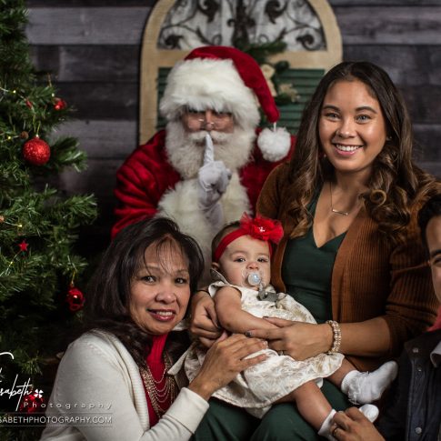 Santa Portraits in Northern Virginia